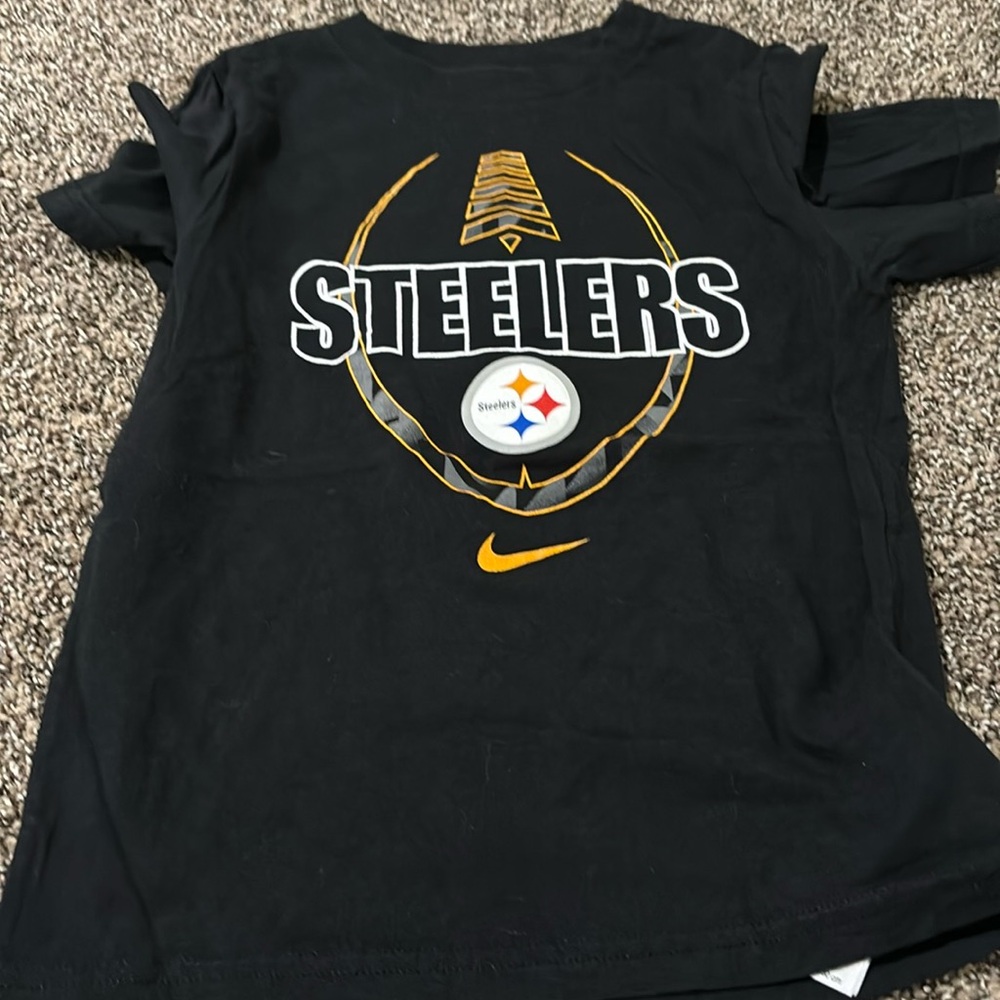 Nike t-shirt